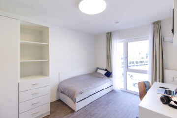 Möbliertes Apartmant über den Dächern von Leipzig – Wentzel Dr. –, 04105 Leipzig, Etagenwohnung